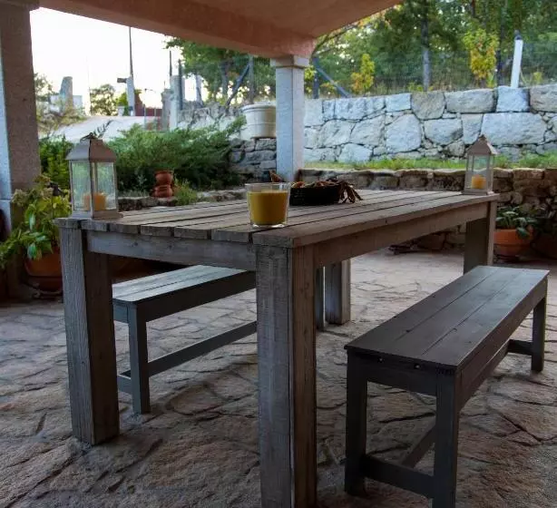 Majatalo Refugio No Campo   Al 1683