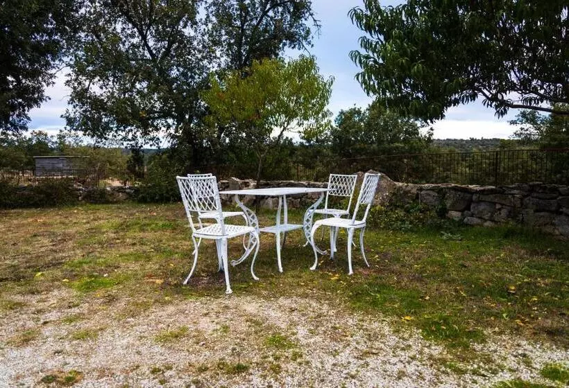 Majatalo Refugio No Campo   Al 1683