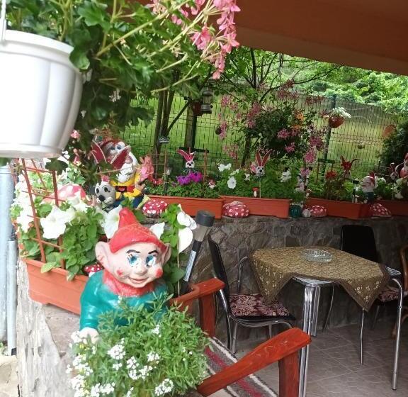 Pensiunea Alexandra & Diego