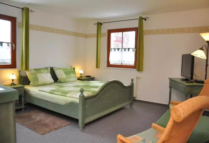 Steakhouse & Pension Crazy Horse