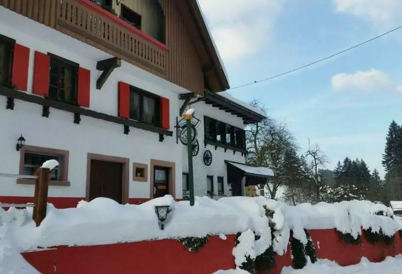 ユースホステル Zuwälder Stüble