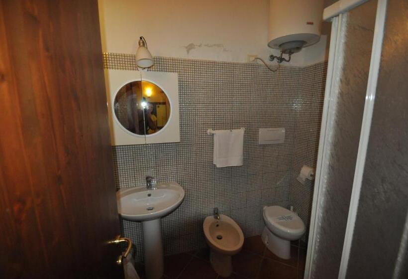 בית מלון כפרי Agriturismo Il Cerrosughero