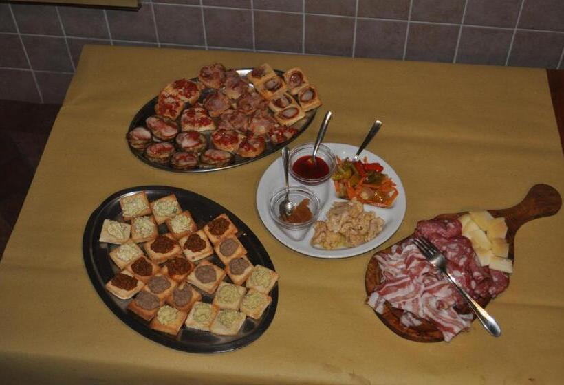 בית מלון כפרי Agriturismo Il Cerrosughero