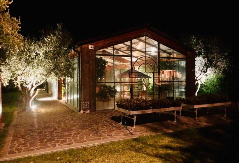 فندق Pian De' Somari