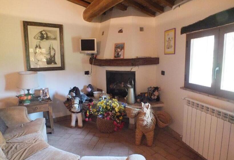 فندق Pian De' Somari