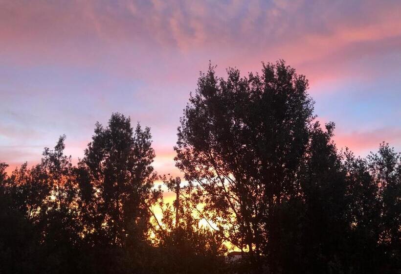 فندق Pian De' Somari