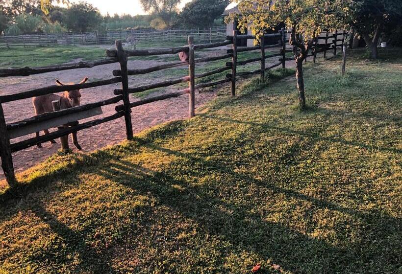 فندق Pian De' Somari