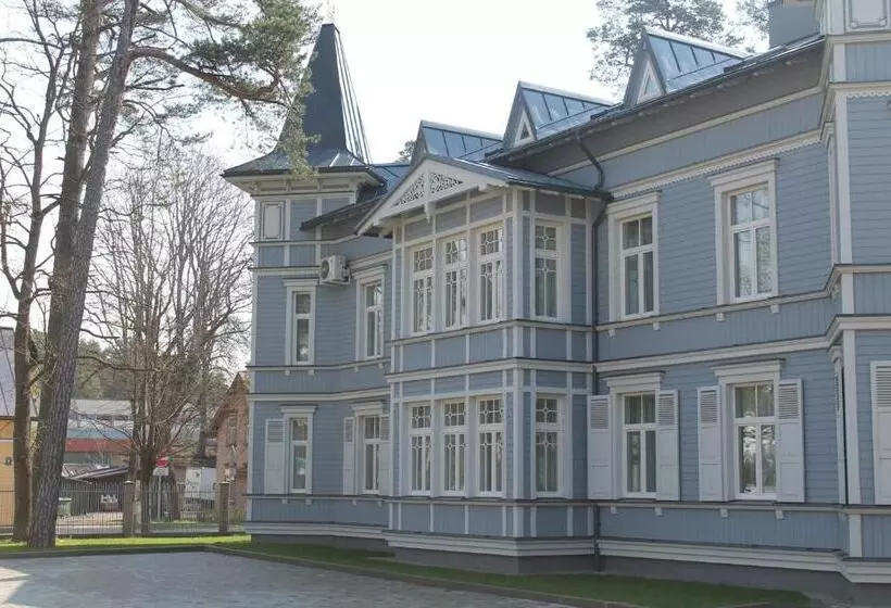 Katrin Apartments