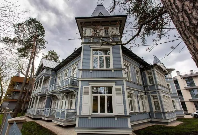 Katrin Apartments