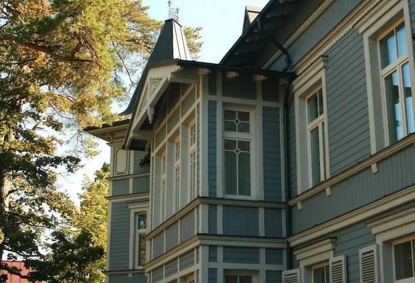Katrin Apartments