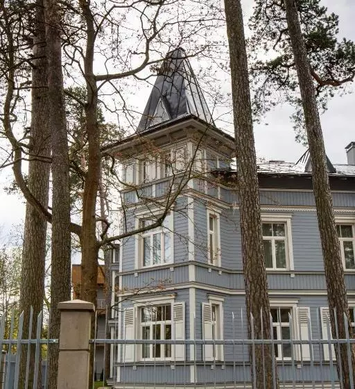 Katrin Apartments