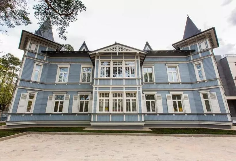 Katrin Apartments