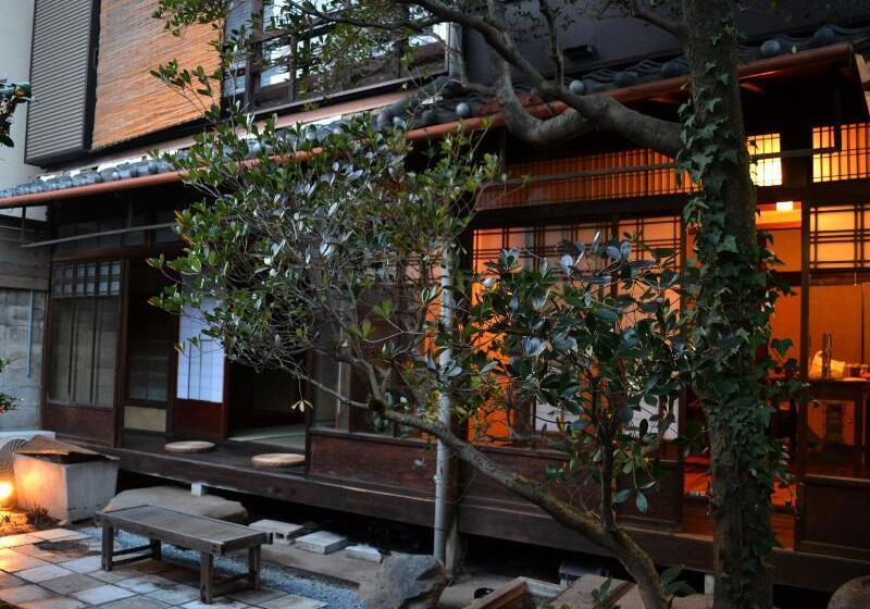 بنسيون Higurashi Sou