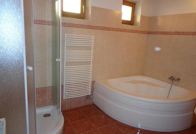 Пансион Sóstó Gold Vendégház