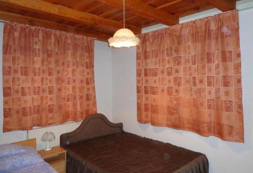 Пансион Sóstó Gold Vendégház