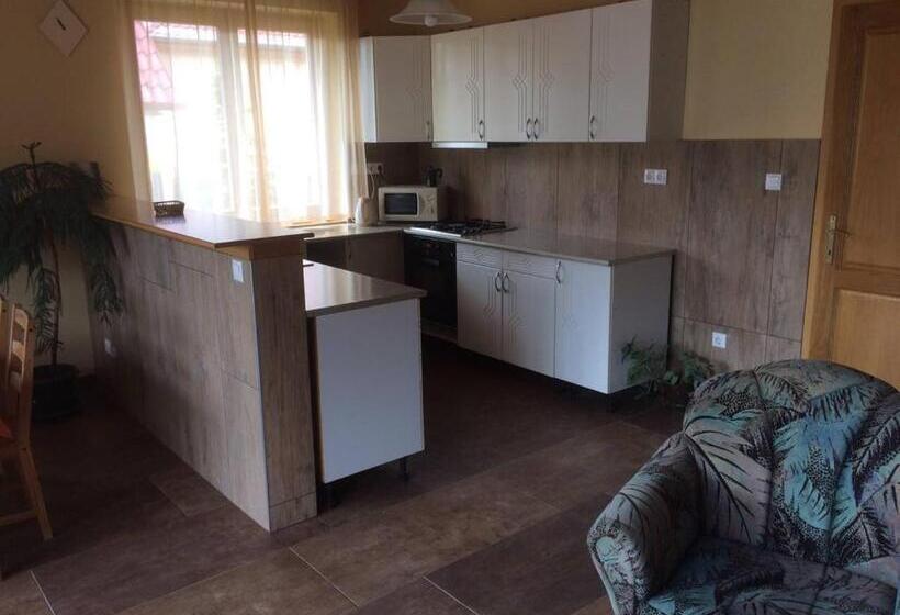 Пансион Sóstó Gold Vendégház