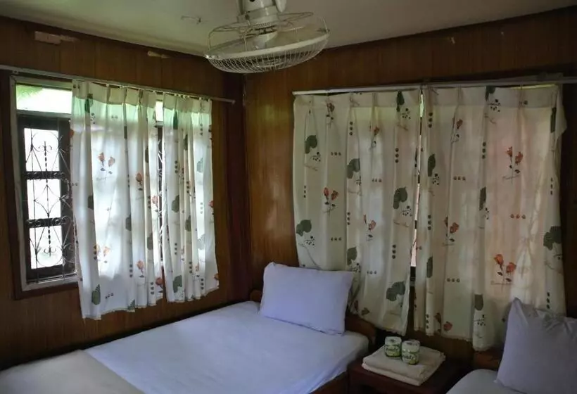 پانسیون Dalom Guesthouse