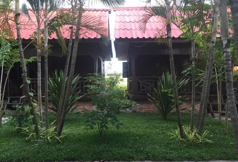 پانسیون Dalom Guesthouse
