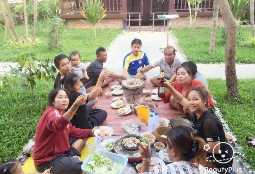 پانسیون Dalom Guesthouse