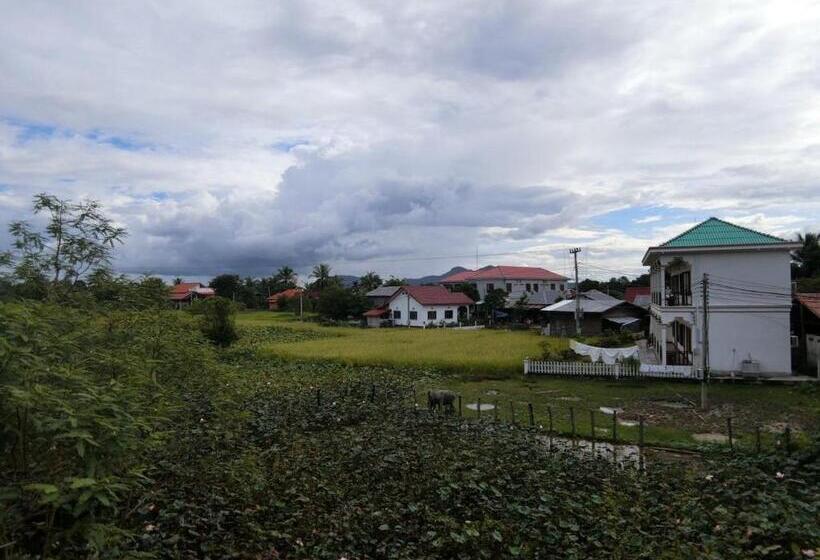 پانسیون Dalom Guesthouse