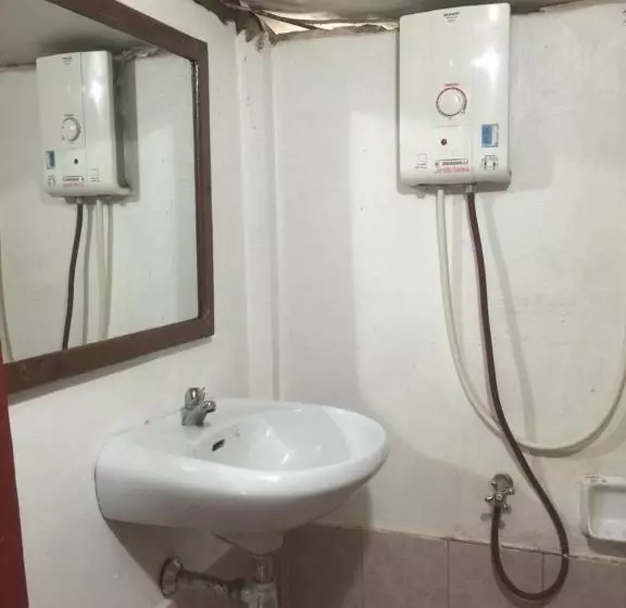 پانسیون Dalom Guesthouse