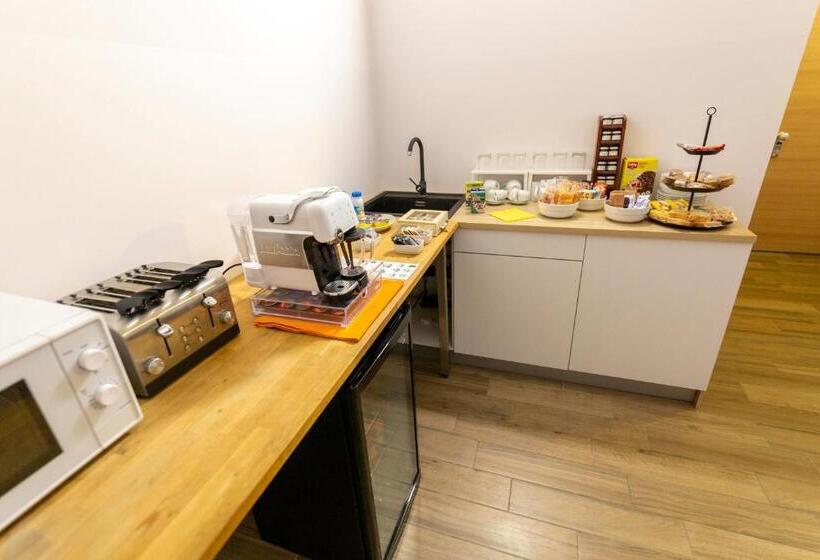 펜션 Il Giardino Di Fiorina