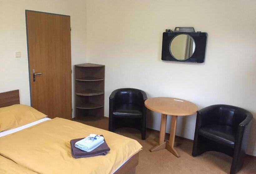 Panzió Penzion Eden Turnov