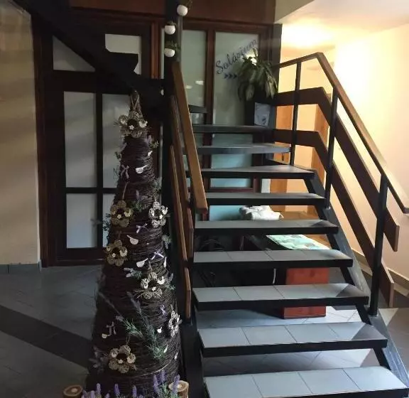 ペンション Penzion Eden Turnov