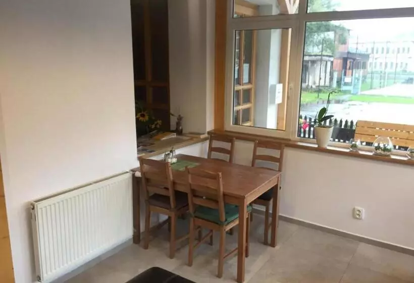 ペンション Penzion Eden Turnov