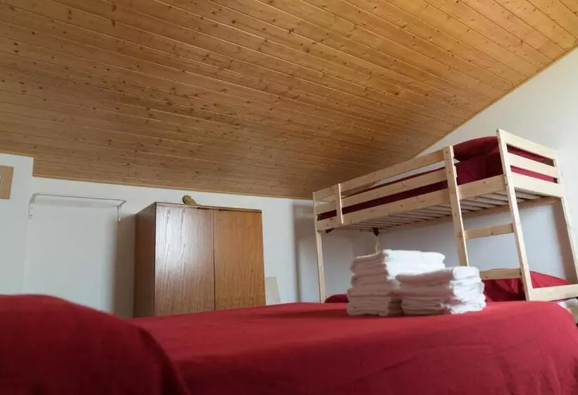 Hotelli Fontana La Pietra