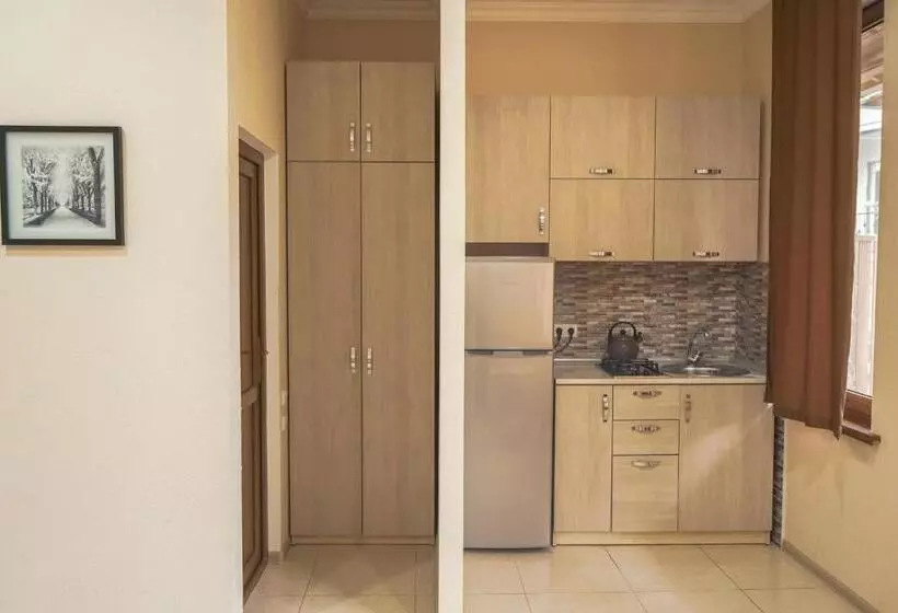 پانسیون Borjomi Cottages