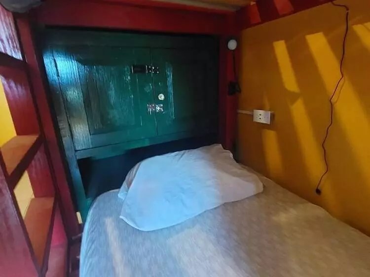 پانسیون Labrish Guest House