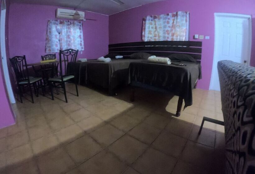 پانسیون Labrish Guest House