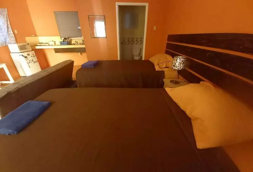 پانسیون Labrish Guest House