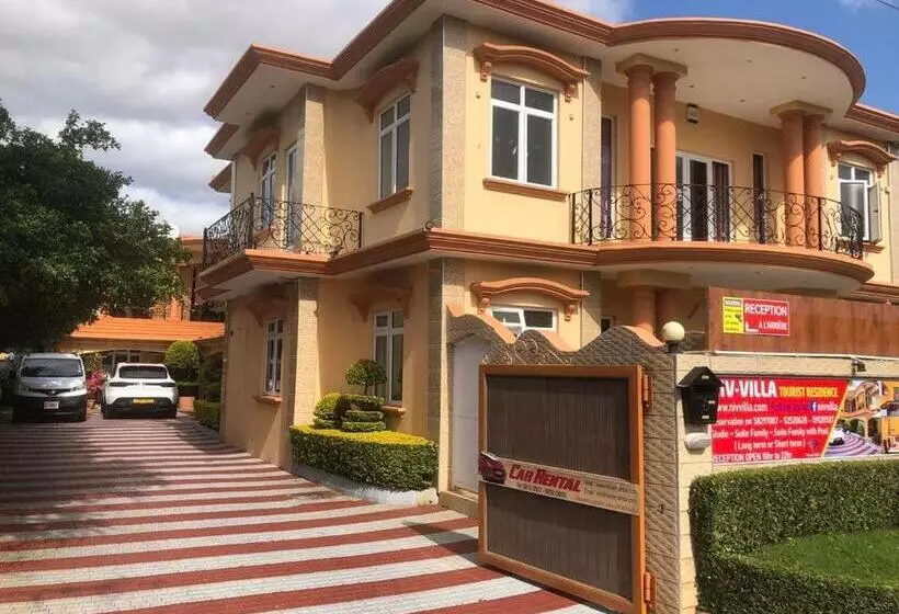 پانسیون Niv Villa