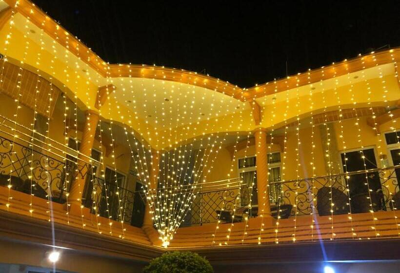 پانسیون Niv Villa