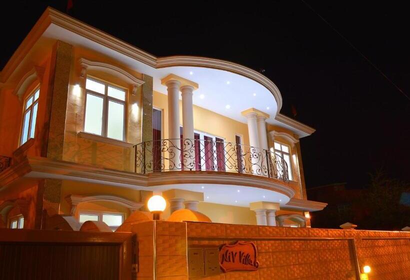 پانسیون Niv Villa