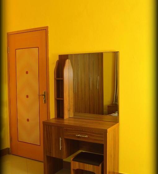 پانسیون Niv Villa