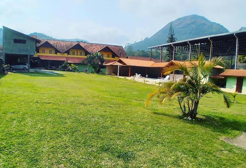 Pension Pousada Guimaraes