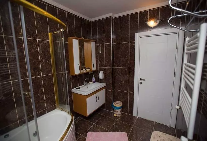 Yomra Residence