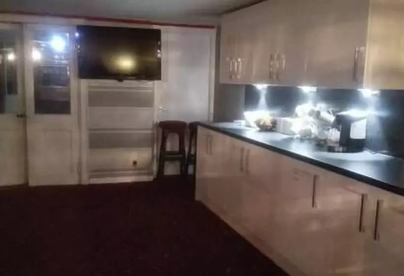 Retkeilymaja Meldrum Arms