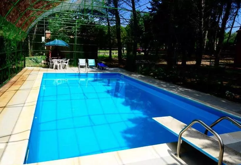 هتل Agriturismo Valle Verde