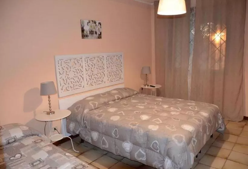 هتل Agriturismo Valle Verde