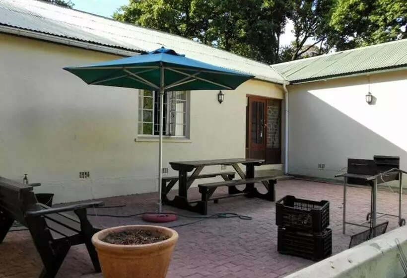 ホテル Klondyke Cherry Farm