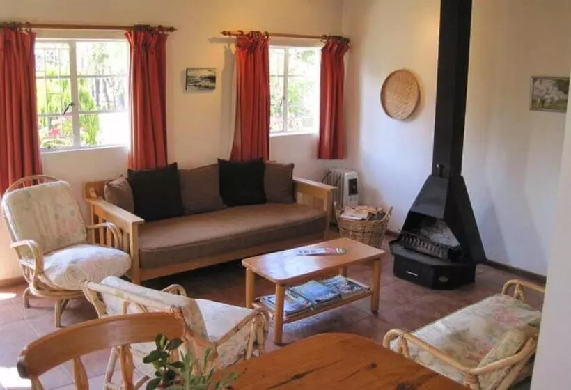 ホテル Klondyke Cherry Farm