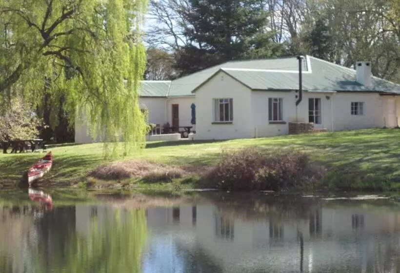 ホテル Klondyke Cherry Farm