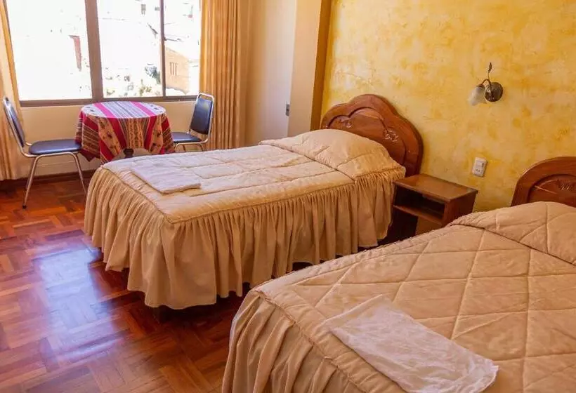 پانسیون Hostal Sonia