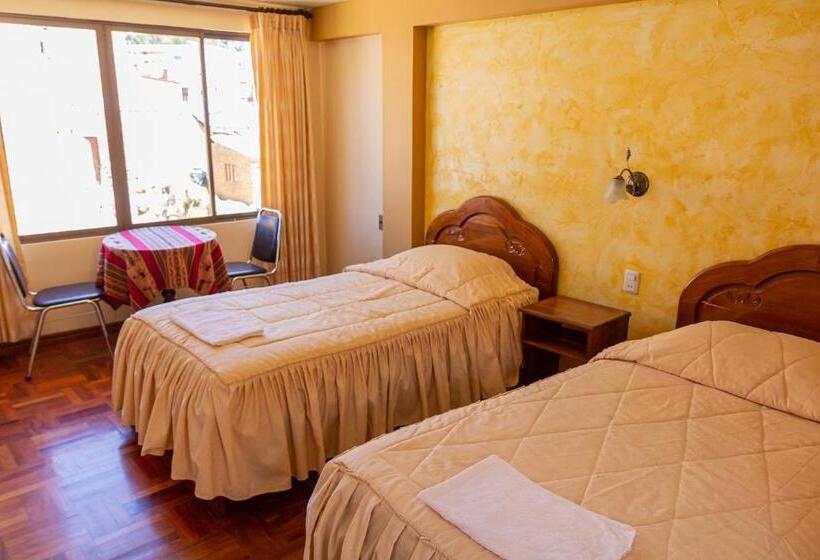 پانسیون Hostal Sonia