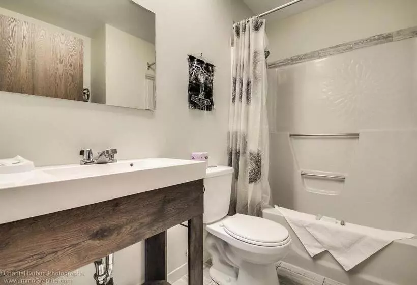 Auberge Motel Drakkar