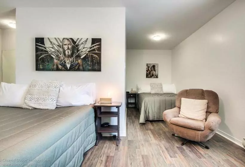 Auberge Motel Drakkar